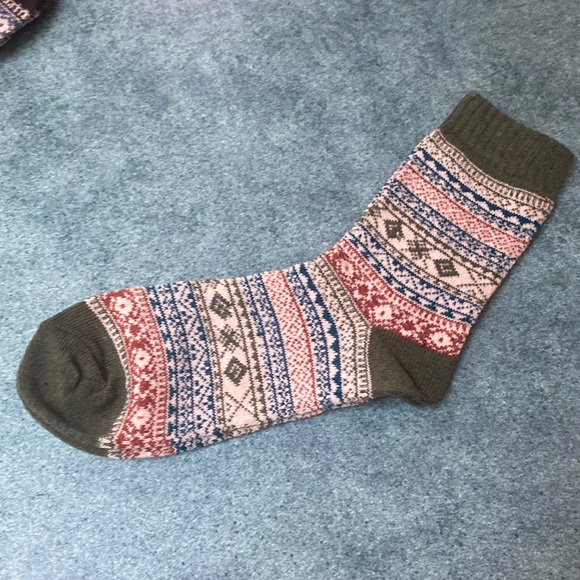 New Geometric Cotton Mix Socks One Pair Listing OS - Picture 6 of 9